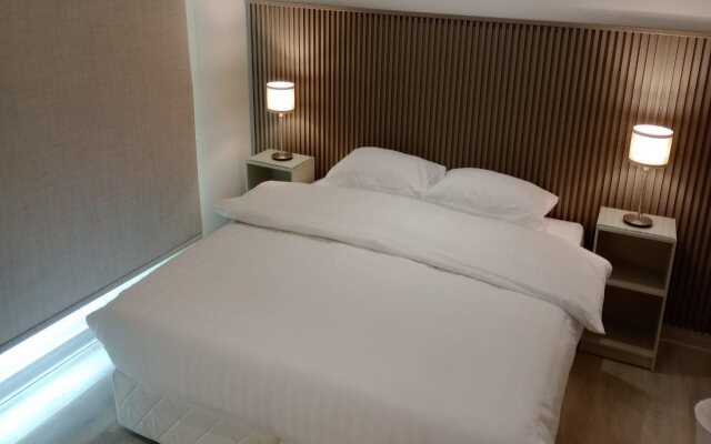 Times Square Suite Hotel