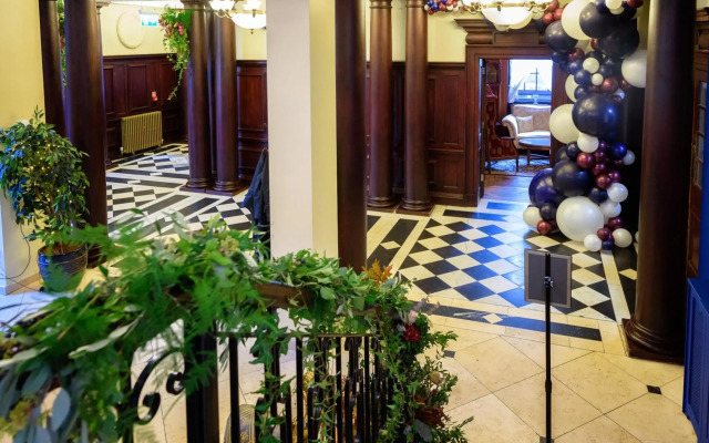 St Giles House Hotel