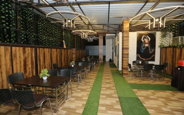 Hotel Raj Shree