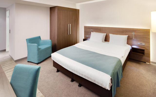 Holiday Inn Dusseldorf - Hafen