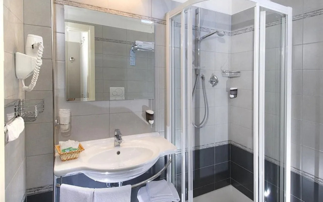 Hotel Antonella & Mael