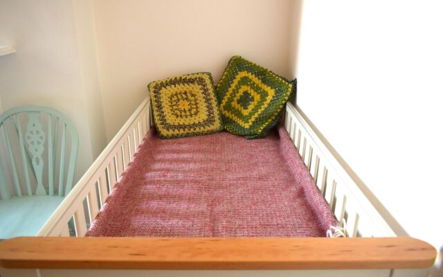 3 Bedroom House With Roof Terrace