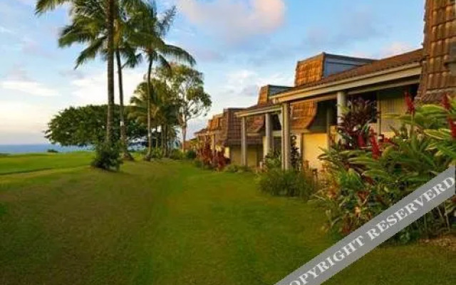 Puamana 18b 3 Bedroom Condo by RedAwning