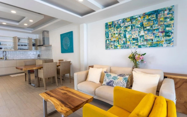 3BR Pool Villa Near Boat Avenue V29