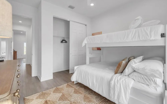 Azul Townhomes A4 - Sunset
