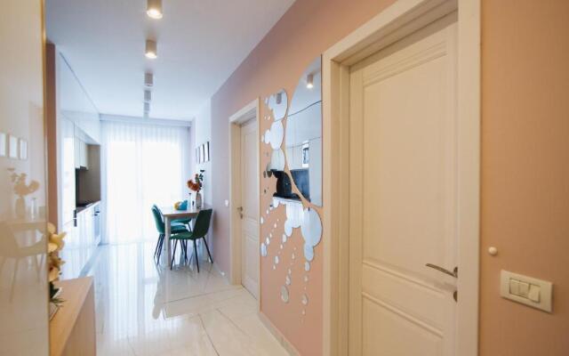 Romantic getaway at West Residence