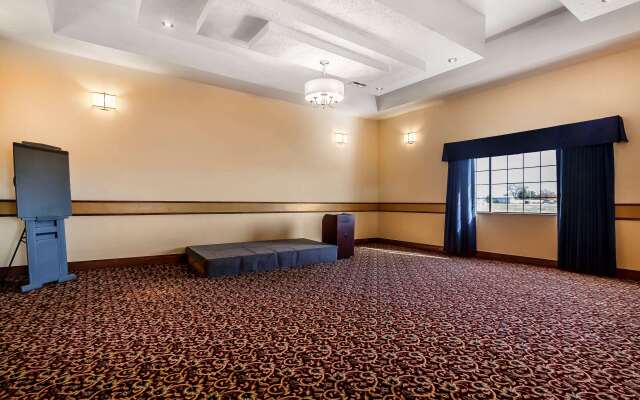 Quality Inn & Suites Owasso US-169