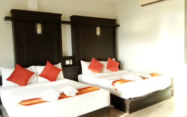 The Sea At Lanta Hotel