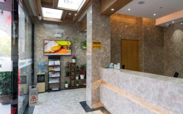 Ripple hotel(Jiashan RT Mart store)