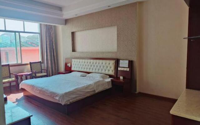 Huifeng Hotel