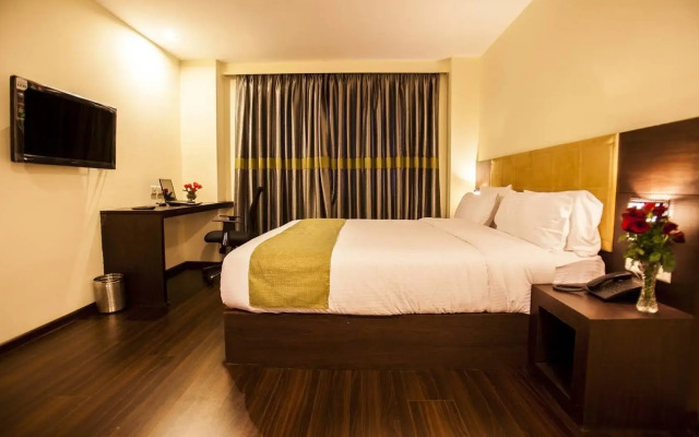 J Hotel