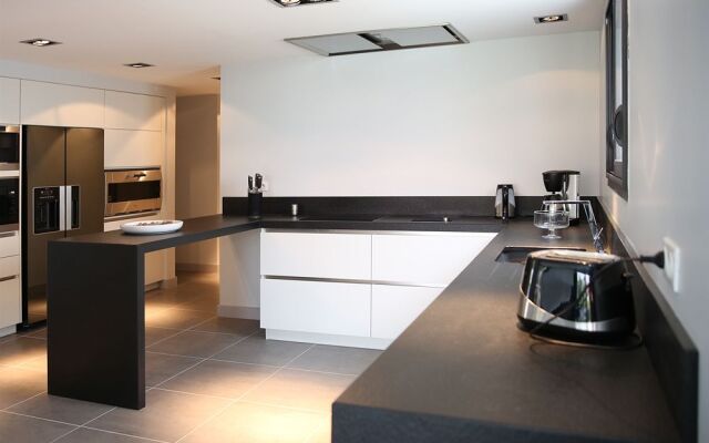 Villa Cenitz Lafitenia Resort