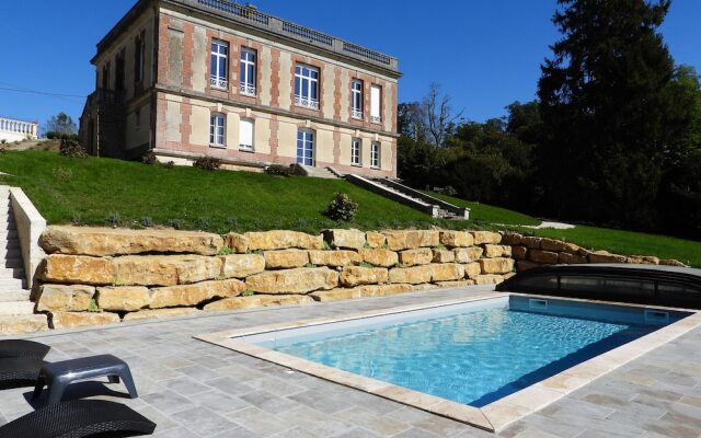 Demeure De La Garenne