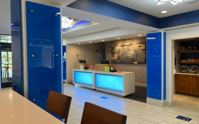 Holiday Inn Express Hotel & Suites Columbia East - Elkridge by IHG