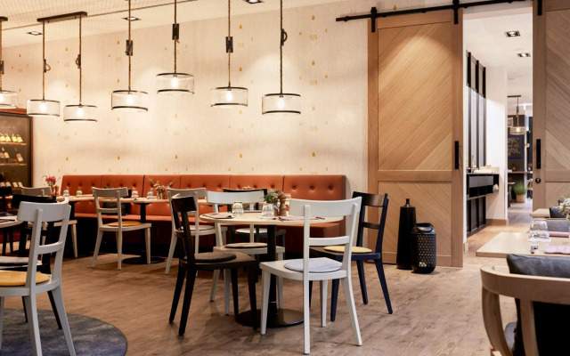 Hotel Mondial am Dom Cologne MGallery Collection