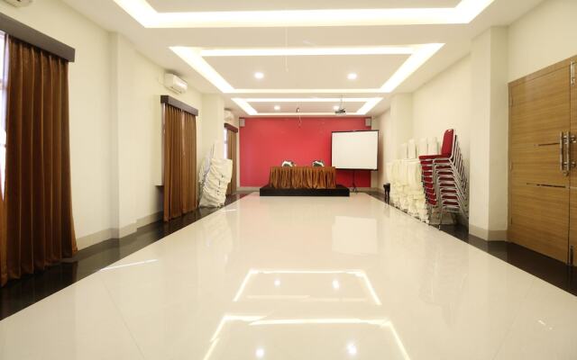 Airy Tamalate Andi Tonro 63 Makassar