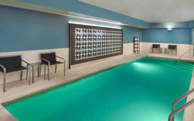 Courtyard by Marriott Washington, DC/Foggy Bottom