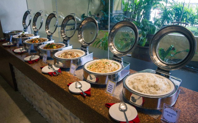 The Royal Mandaya Hotel