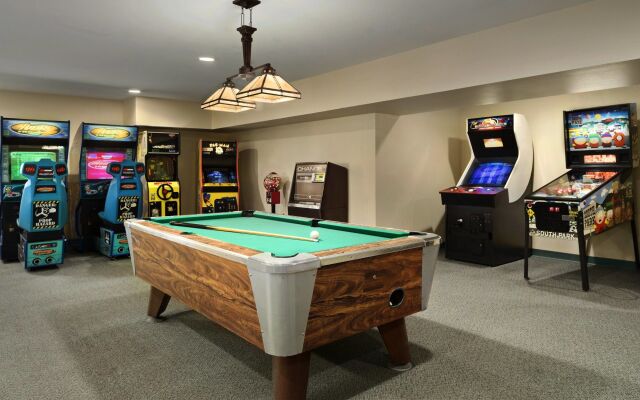 Country Inn & Suites by Radisson, Galena, IL