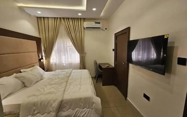 Camille's Luxury Apartment