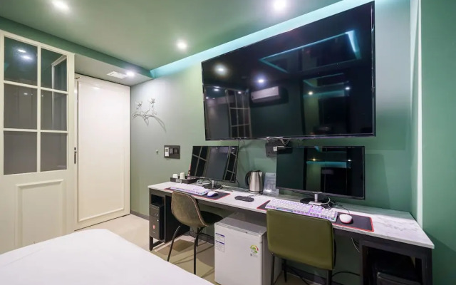 Shinchon Wol Hotel