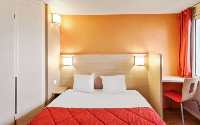 Hotel Premiere Classe Marne La Vallee - Saint Thibault Des Vignes