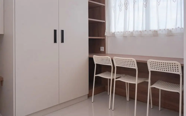 Brand New and Spacious Studio Room at Cisauk Point Apartment – Guest Rooms – Legok