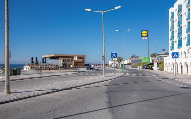 Tamargueira Beach Apartment