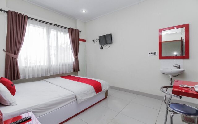 OYO 1997 Bee M Guesthouse