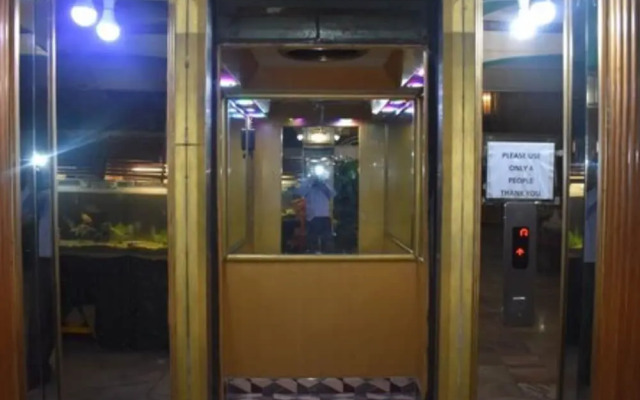 Hotel De Mall