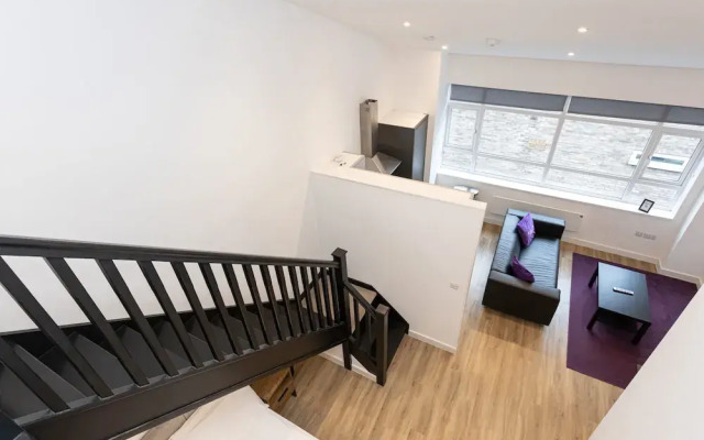 Modern Spacious Duplex in the Heart of Manchester