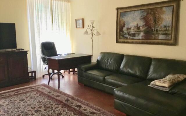 Central lakefront apartment