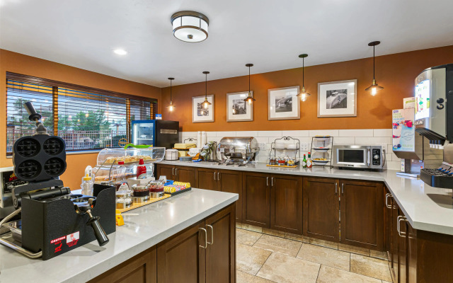 Best Western Hi-desert Inn