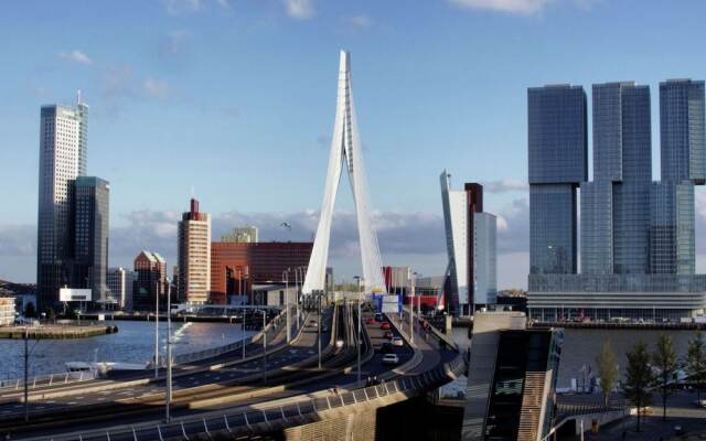 Unique Boat in Rotterdam Near Town Center