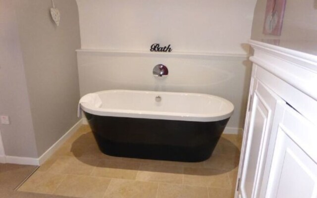 Lord Galloway 31 With Hot Tub, Newton Stewart