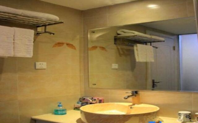 Teddy Hotel (Yiwu International Trade City Branch)