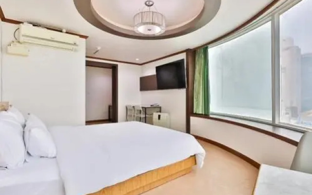 Pohang Yeongildae HOTEL LILY