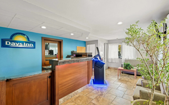 Days Inn by Wyndham Ames