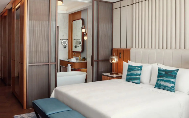 Номер Делюкс с кроватью king-size на верхнем этаже — фото 2