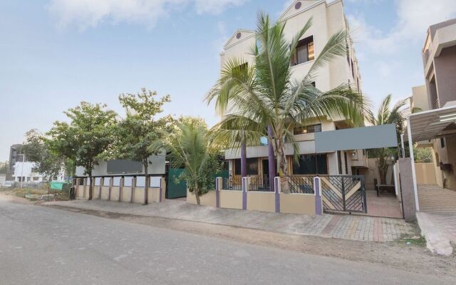 OYO 22999 Hotel Kandil