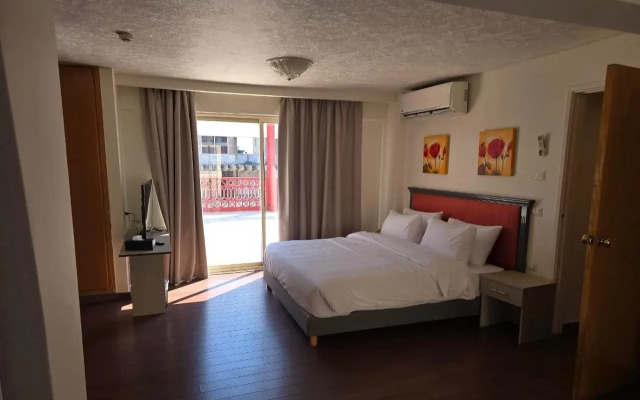 Manara Riva Suites