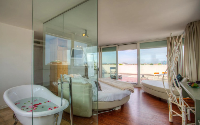 D-Place Hotel & Suite