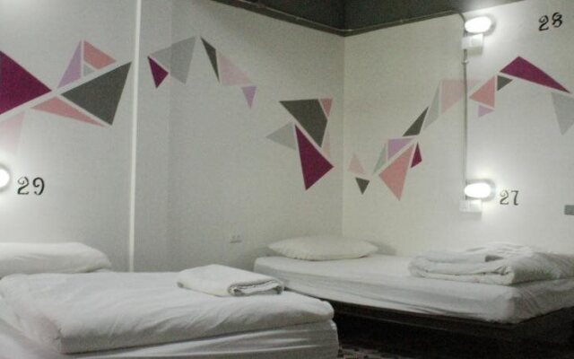 Bodega Phuket Party Hostel - Adults Only