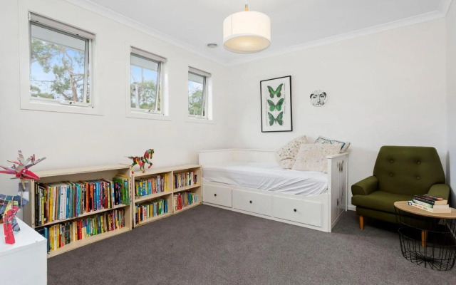 Corymbia - Mount Martha