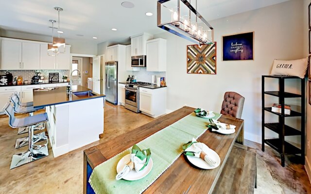 Kulhman Home 3 Bedrooms 2.5 Bathrooms Home
