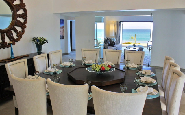 Villa Delfines