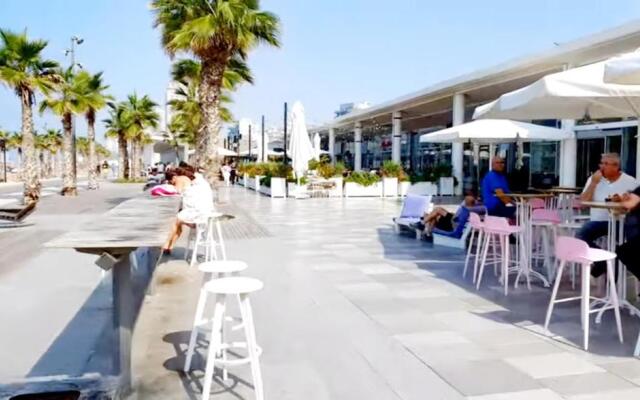Apart Hotel TLV/Bat Yam Beach Front 1207