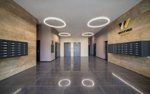 WestSide Apartments by Urbanrent