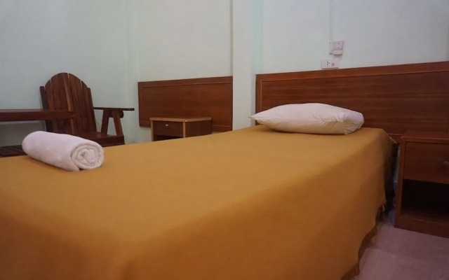 Thumneab Guesthouse
