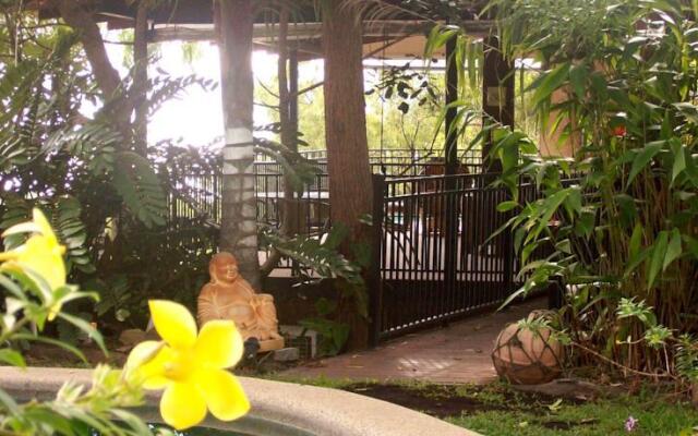 Coral Sea Retreat Bed and Breakfast
